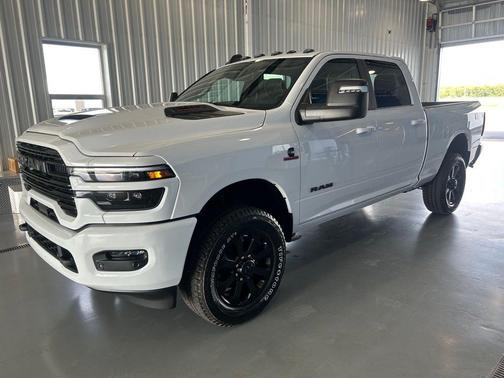 2026 RAM 2500 Laramie Crew Cab 4x4 6'4' Box