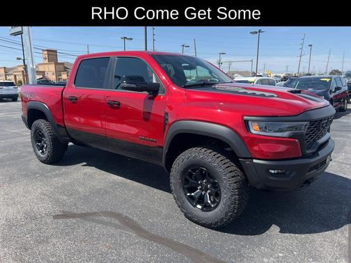 Molten Red Pearlcoat 2026 RAM 1500 RHO Crew Cab 4x4 5'7' Box