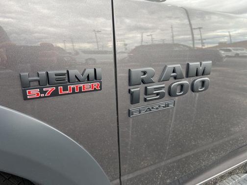 Granite Crystal Metallic Clearcoat 2020 RAM 1500 Classic SLT