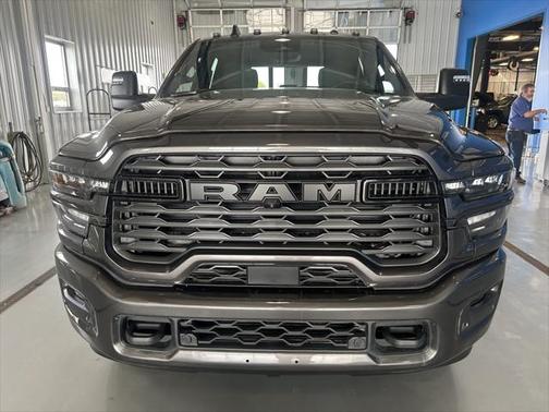 2025 RAM 2500 Big Horn Crew Cab 4x4 6'4' Box