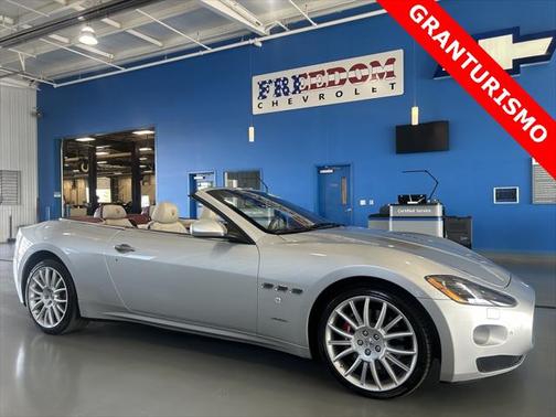 2016 Maserati GranTurismo Base