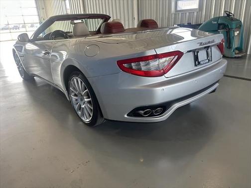 2016 Maserati GranTurismo Base