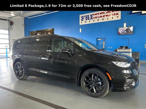 2026 Chrysler Pacifica Limited