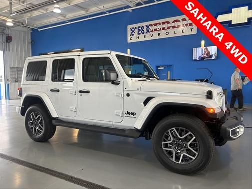 2025 Jeep Wrangler 4-Door Sahara 4x4