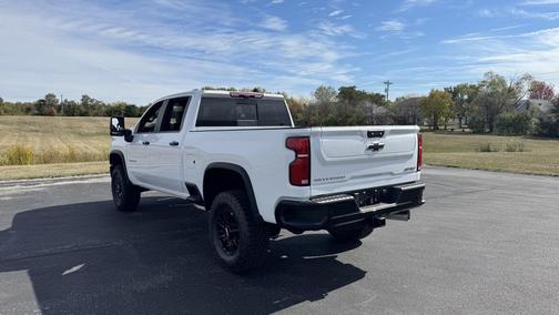 2026 Chevrolet Silverado 2500 ZR2