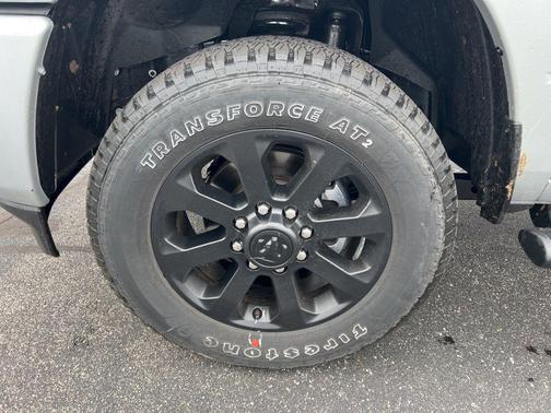 Silver Zynith 2026 RAM 2500 Black Express Crew Cab 4x4 6'4' Box