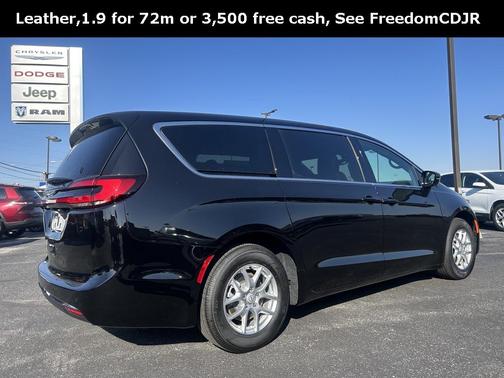 2026 Chrysler Pacifica L