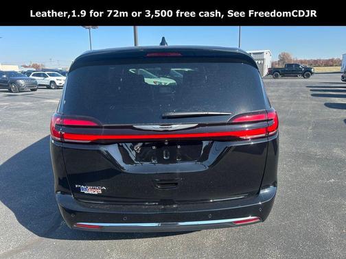 2026 Chrysler Pacifica L