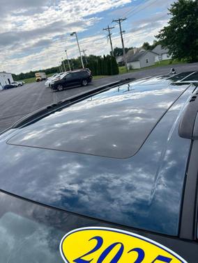 Fathom Blue Pearlcoat 2025 Chrysler Pacifica Limited