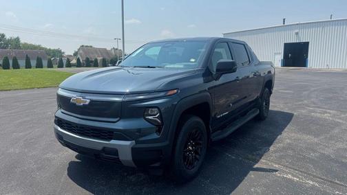 2025 Chevrolet Silverado EV LT