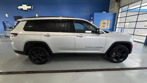 2023 Jeep Grand Cherokee L Altitude