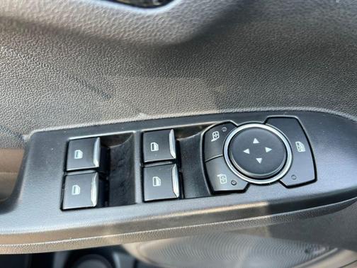 Space Silver Metallic 2025 Ford Escape ST-Line Select