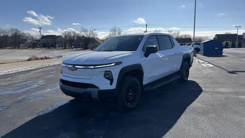 2025 Chevrolet Silverado EV LT