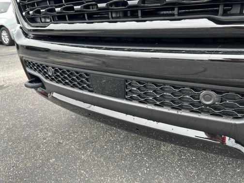 Diamond Black Crystal Pearlcoat 2026 RAM 1500 Limited