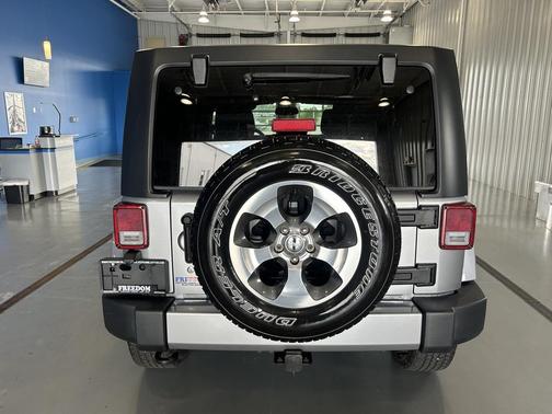 2018 Jeep Wrangler JK Unlimited Sahara