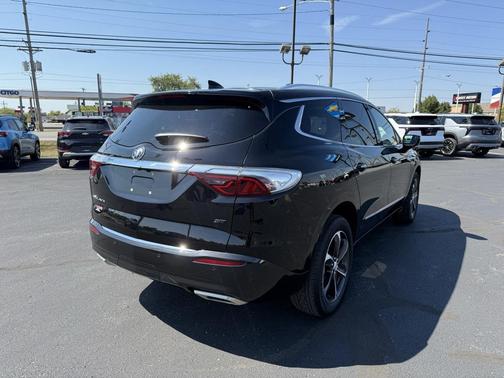 2022 Buick Enclave FWD Essence