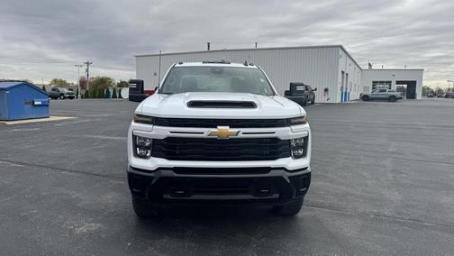 2026 Chevrolet Silverado 2500 Custom