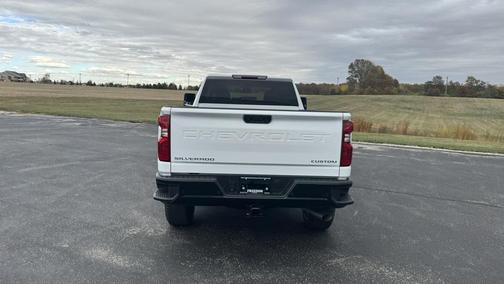 2026 Chevrolet Silverado 2500 Custom