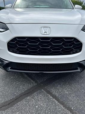 Platinum White Pearl 2023 Honda HR-V EX-L