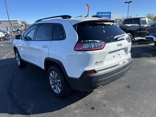2022 Jeep Cherokee Latitude Lux
