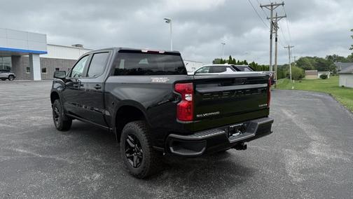 2025 Chevrolet Silverado 1500 Custom Trail Boss