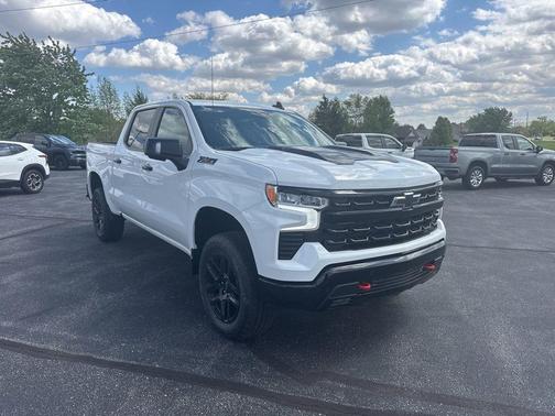 Summit White 2026 Chevrolet Silverado 1500 LT Trail Boss