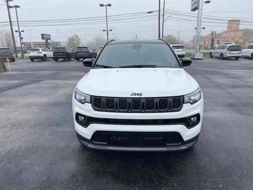 Bright White Clearcoat 2026 Jeep Compass Limited