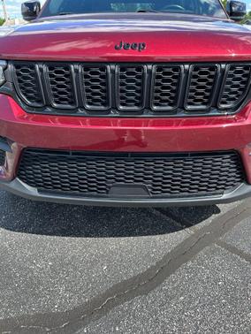 Velvet Red Pearlcoat 2022 Jeep Grand Cherokee Altitude