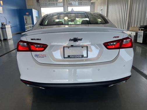 2023 Chevrolet Malibu FWD RS