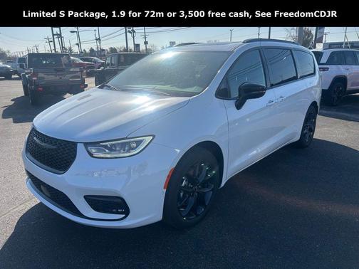 2026 Chrysler Pacifica Limited