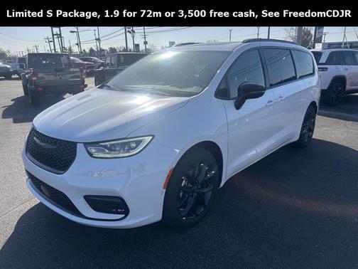 2026 Chrysler Pacifica Limited