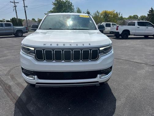 Bright White Clearcoat 2023 Jeep Wagoneer L Series II 4x4