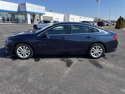 2017 Chevrolet Malibu 1LT