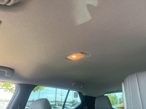 Gun Metallic 2021 Nissan Kicks SR