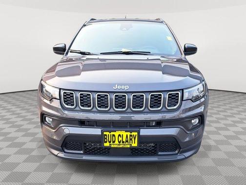 2024 Jeep Compass Latitude Lux