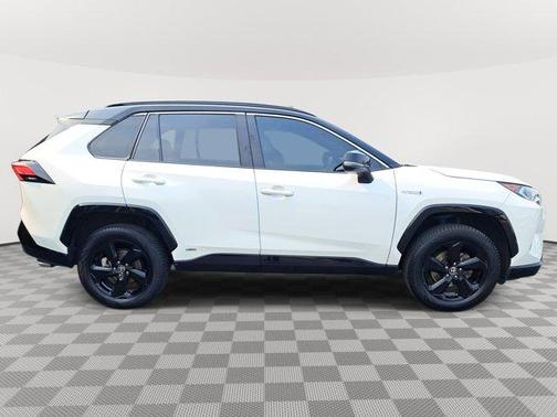 2021 Toyota RAV4 Hybrid XSE