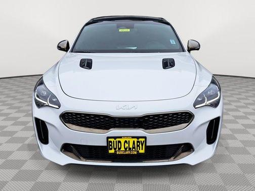 2022 Kia Stinger GT2