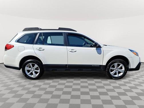 2014 Subaru Outback 2.5i