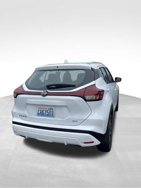 Fresh Powder 2023 Nissan Kicks SV