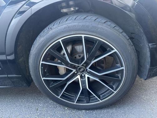 2019 Audi Q8 3.0T Premium