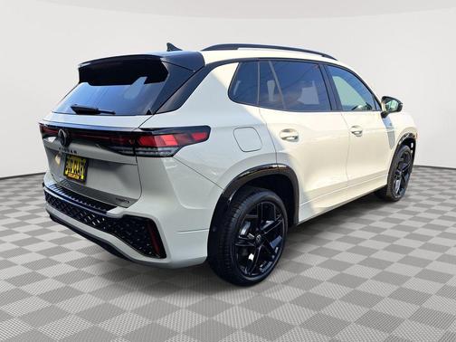 2025 Volkswagen Tiguan 2.0T SE R-Line Black