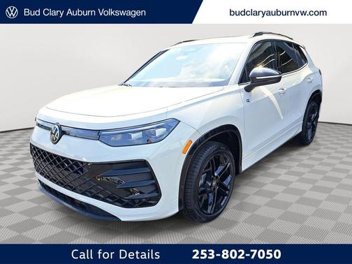 2025 Volkswagen Tiguan 2.0T SE R-Line Black