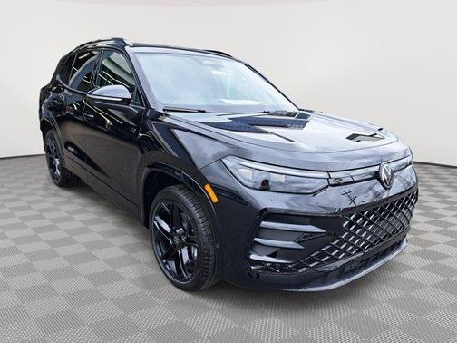 2025 Volkswagen Tiguan 2.0T SE R-Line Black