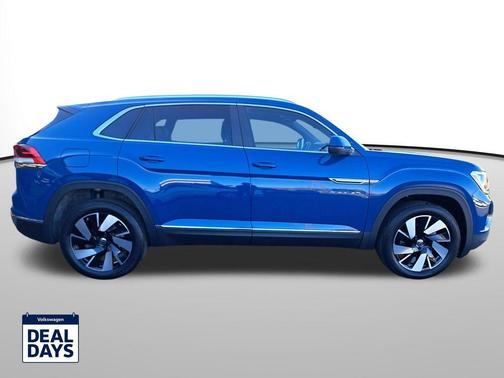 2025 Volkswagen Atlas Cross Sport 2.0T SEL