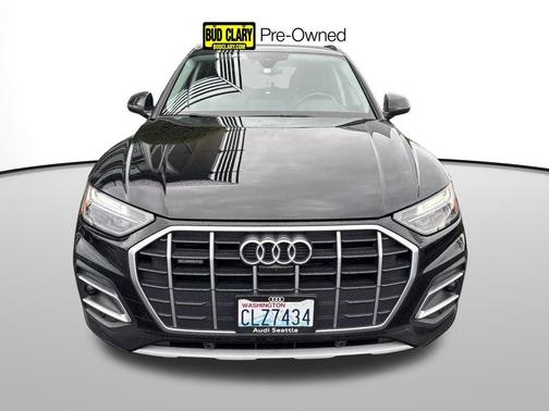 Brilliant Black 2021 Audi Q5 40 Premium Plus