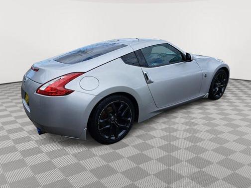 2017 Nissan 370Z Touring