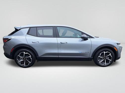 2025 Chevrolet Equinox EV LT 1