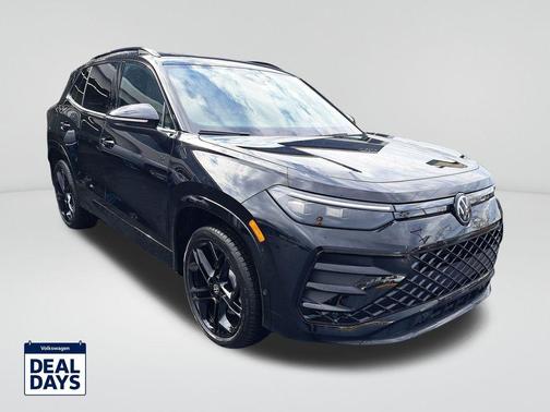 2025 Volkswagen Tiguan 2.0T SE R-Line Black