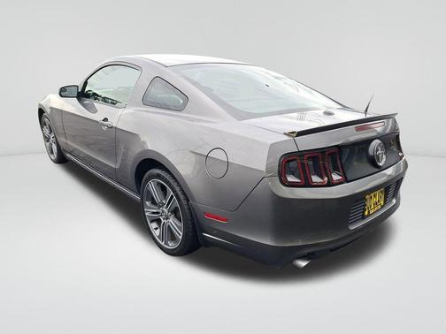 2014 Ford Mustang V6 Premium