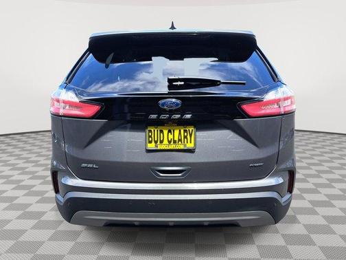 2022 Ford Edge Sport